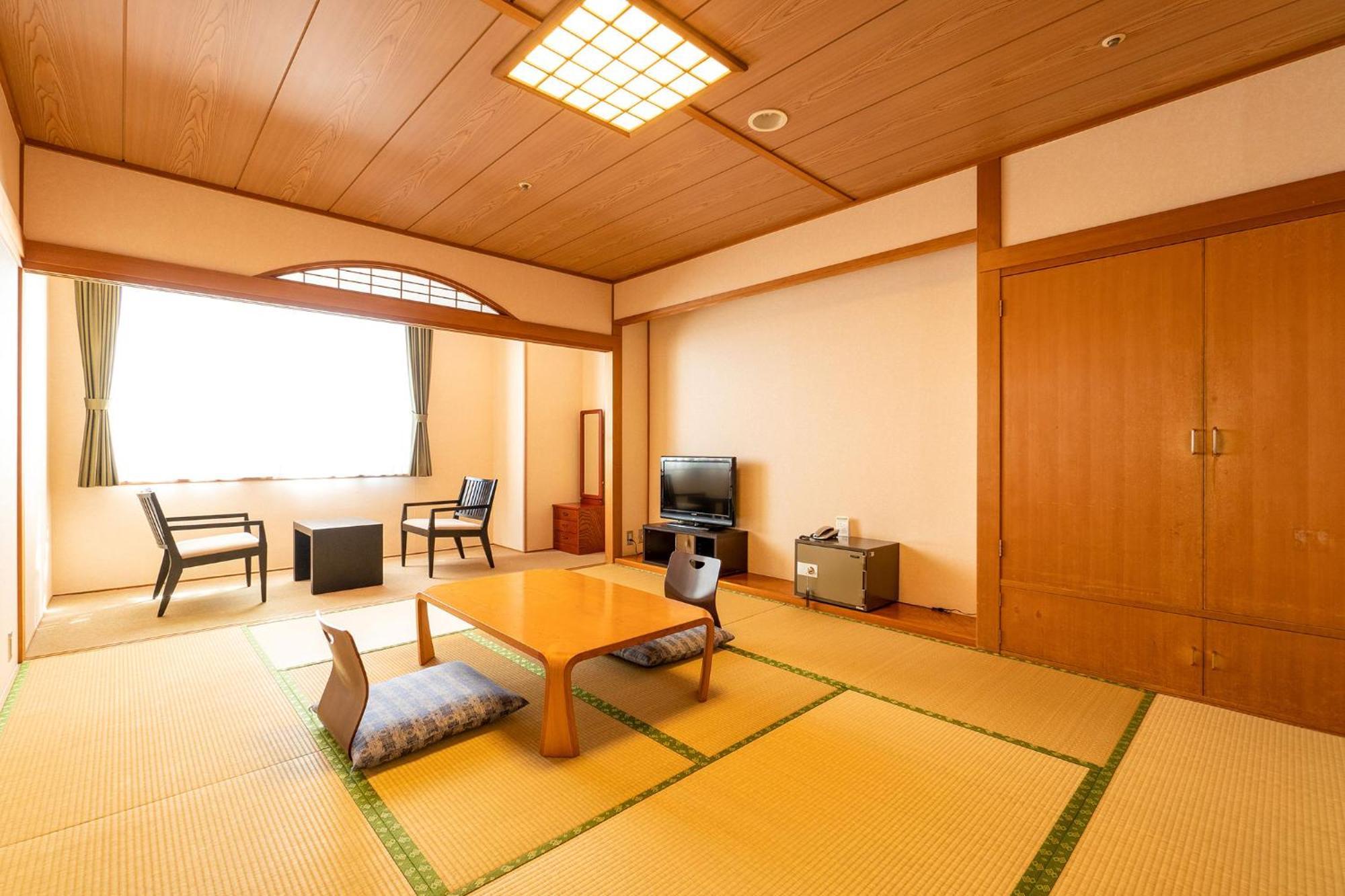 מלון Ooedo Onsen Monogatari Aizu מראה חיצוני תמונה